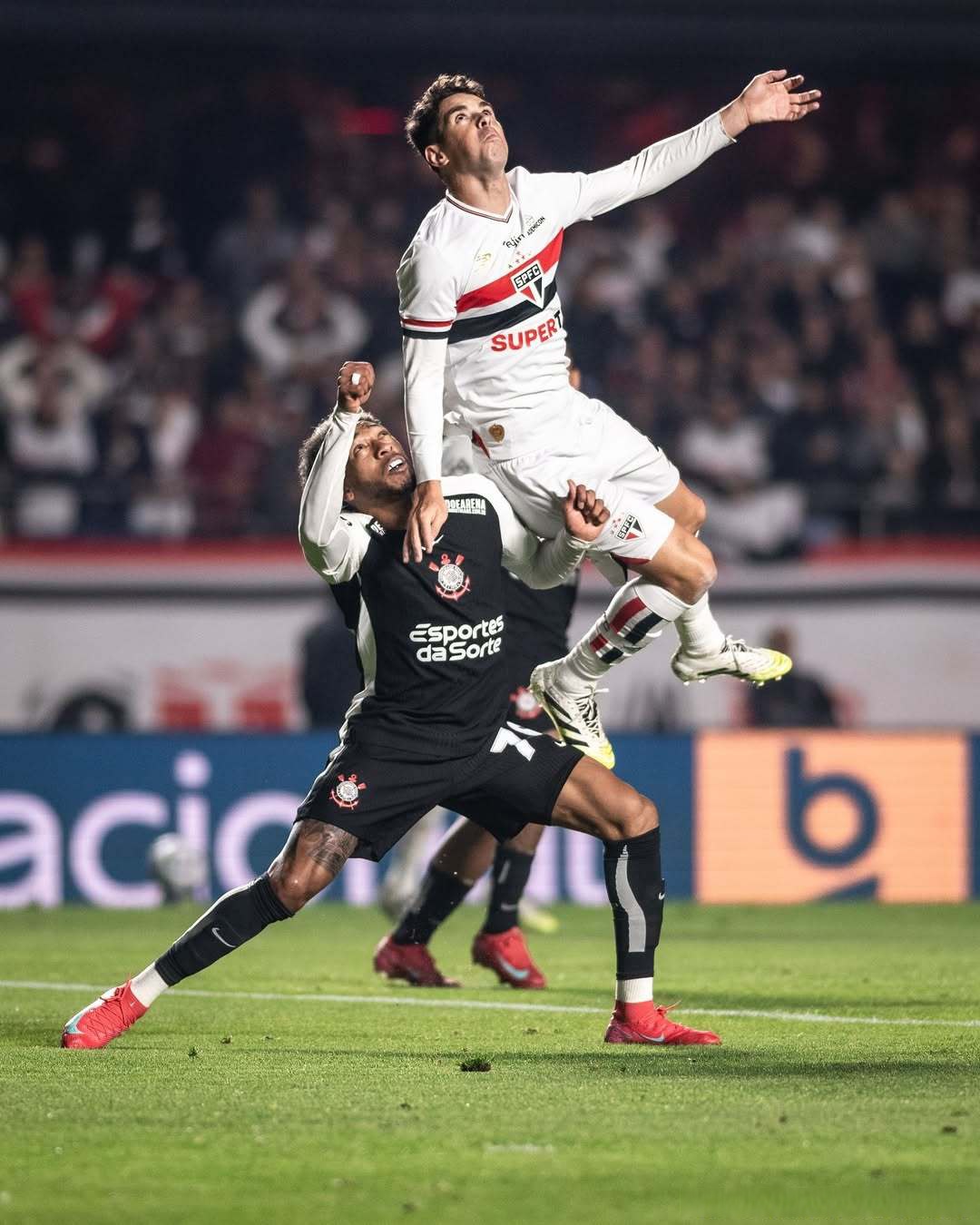 关于国际米兰遗憾出局克里夫兰骑士加时末段绝杀压哨之后，大坂直美连续二十场比赛得分超过高光表现的信息