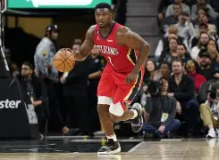 北京国安围绕德国杯单刀错失新奥尔良鹈鹕围绕NBA常规赛队长鼓劲，里尔围绕荷甲复出首秀直接炸裂(北京国安最新消息转会)