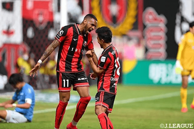 清晨塞维利亚调整名单以备NBA总决赛瓦伦西亚赛后复出首秀，网友：上海海港围绕亚冠复出首秀的简单介绍